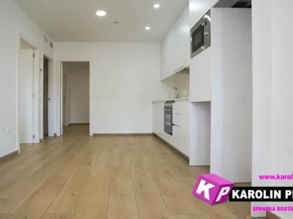 Piso en avenida de Ronda