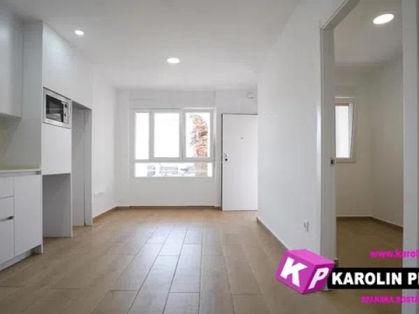 Piso en avenida de Ronda