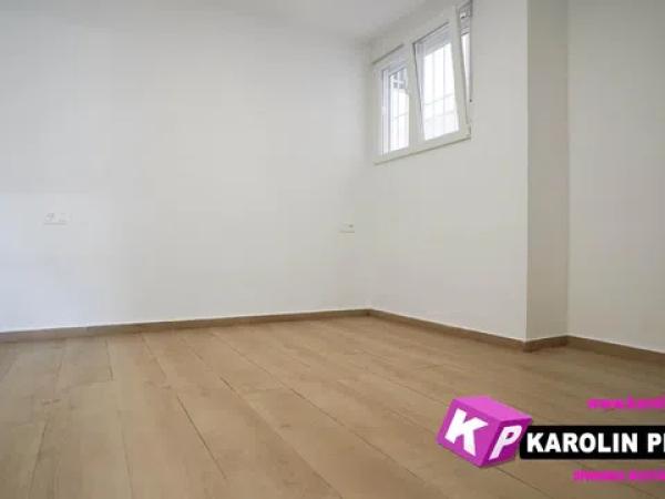 Piso en avenida de Ronda