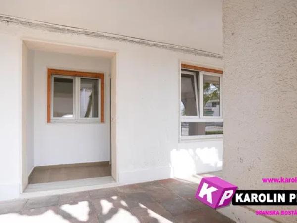 Piso en avenida de Ronda