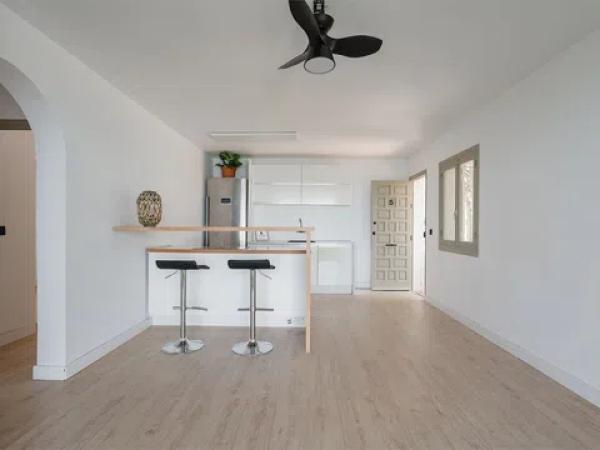 Piso en avenida Catalanet