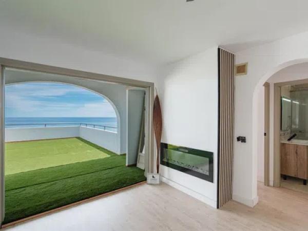 Piso en avenida Catalanet