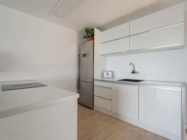 Piso en avenida Catalanet