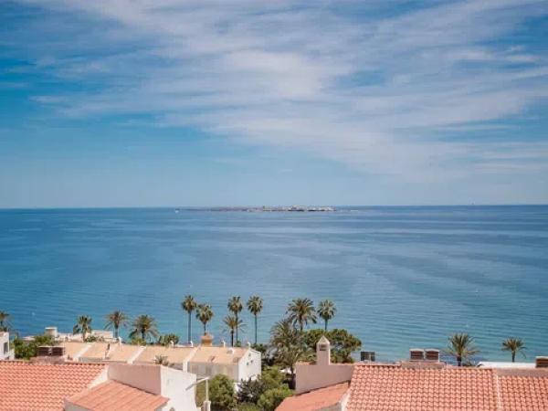 Piso en avenida Catalanet