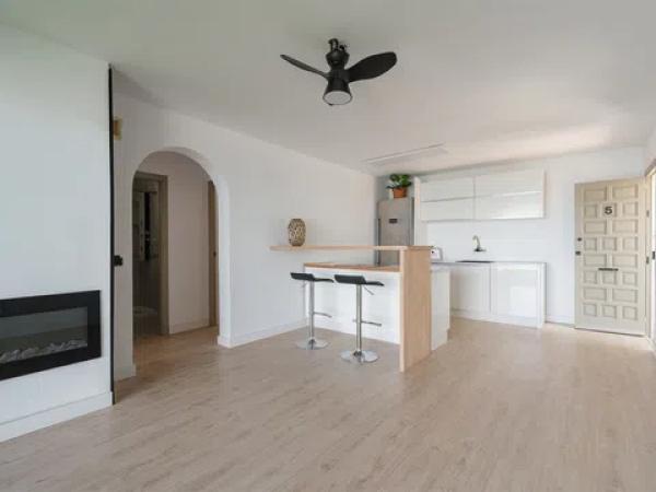 Piso en avenida Catalanet