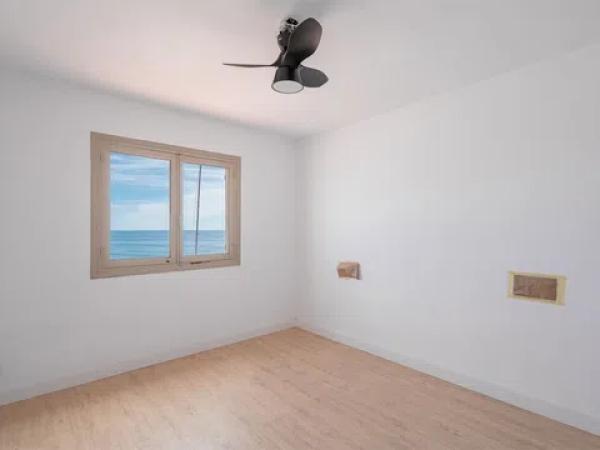 Piso en avenida Catalanet