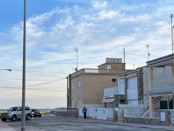 Piso en calle Villena, 12