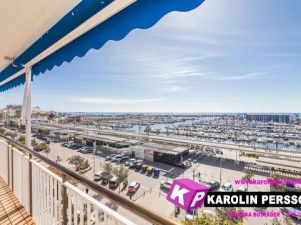 Piso en avenida Jesús Astondoa Santamaría