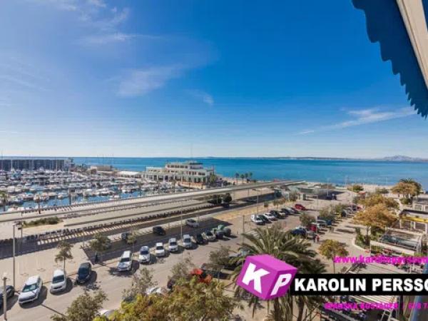 Piso en avenida Jesús Astondoa Santamaría