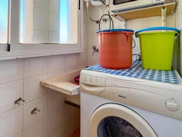 Piso en avenida Catalanet