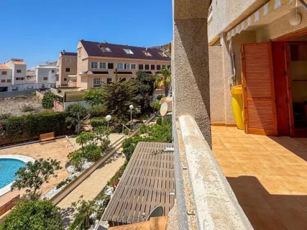 Piso en avenida Catalanet