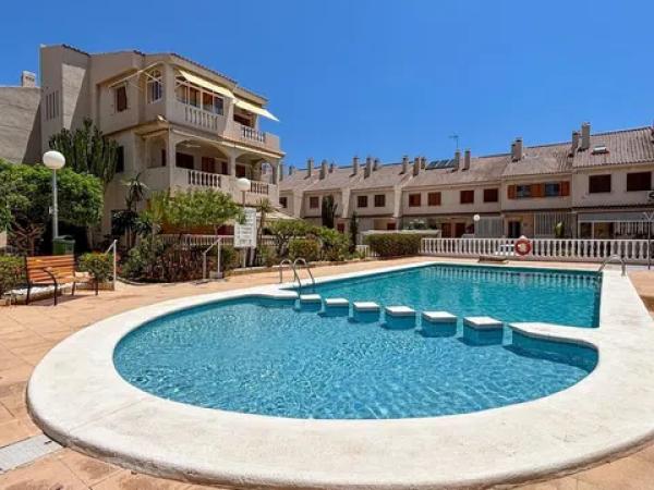 Piso en avenida Catalanet