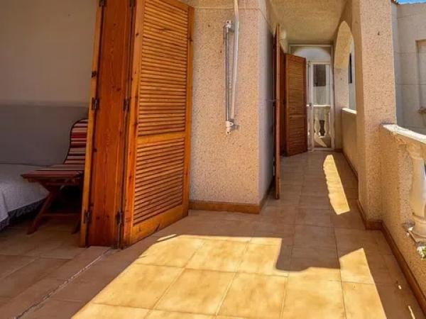 Piso en avenida Catalanet