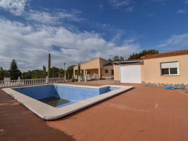 Casa independiente en via Pista