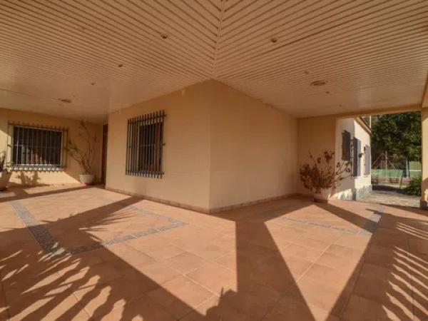 Casa independiente en via Pista