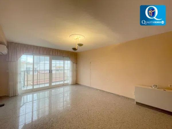 Piso en Playa Levante