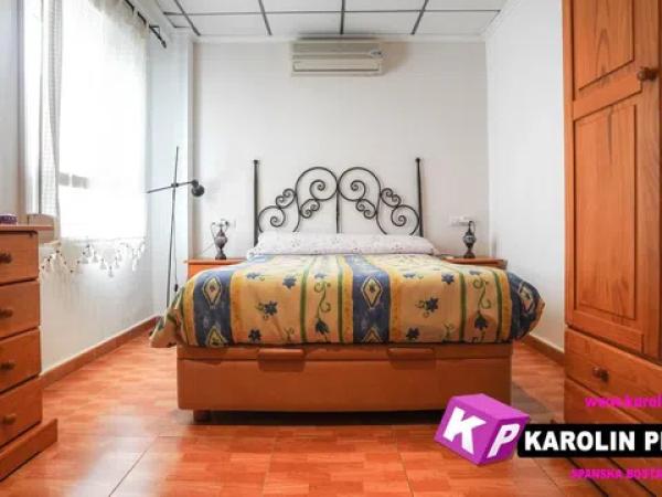 Piso en calle Enrique Pire Solís