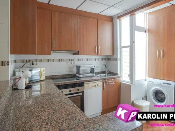 Piso en calle Enrique Pire Solís