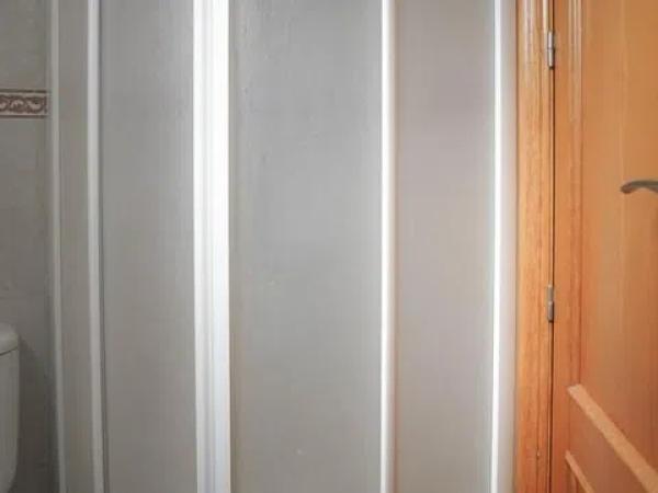 Piso en calle Enrique Pire Solís