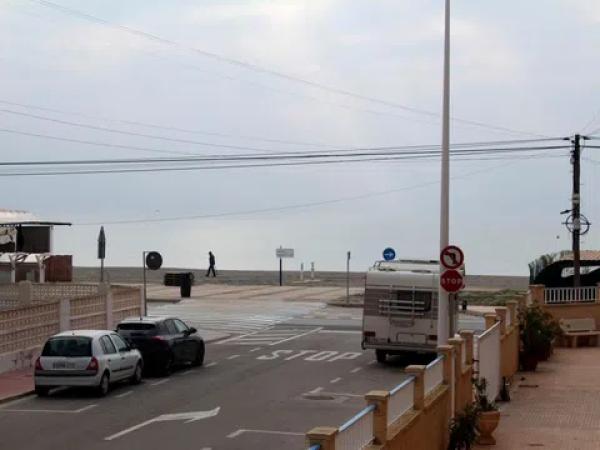 Piso en calle Almoradí