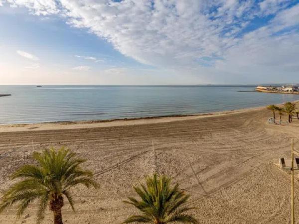 Dúplex en Playa Levante