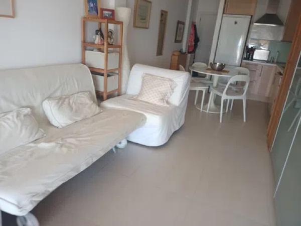 Estudio en avenida Catalanet, 6