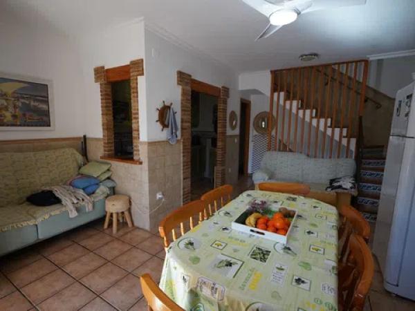 Chalet adosado en calle Honduras, 40