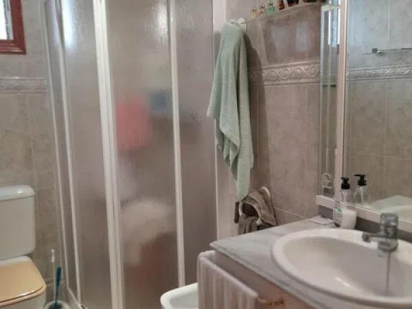 Casa independiente en calle Orihuela