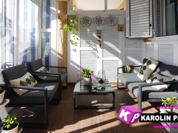 Casa independiente en calle Juan Sebastián Elcano