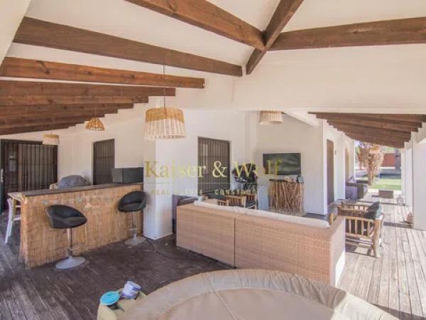 Casa independiente en calle Rafael Franco