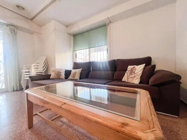 Chalet pareado en calle Méjico