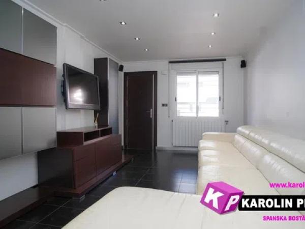 Casa independiente en calle Consueta