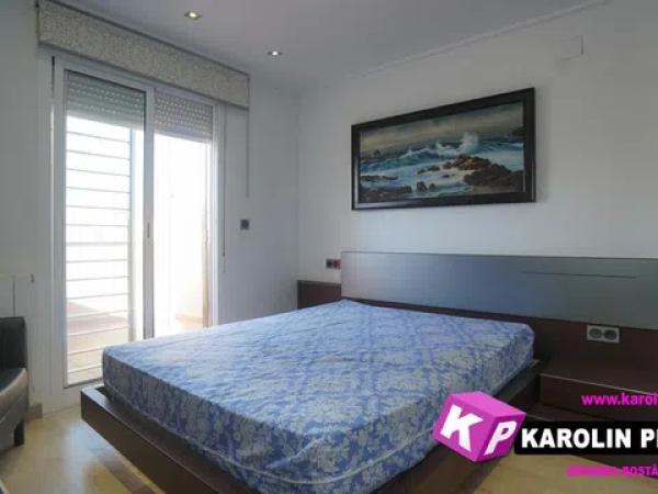 Casa independiente en calle Consueta