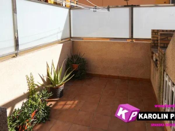 Casa independiente en calle Consueta