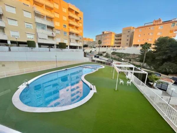 Piso en Calas de Santiago Bernabeu