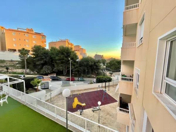 Piso en Calas de Santiago Bernabeu