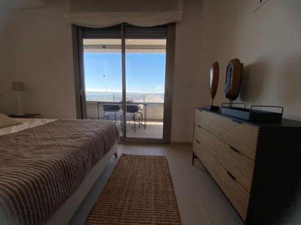 Ático en calle Elda