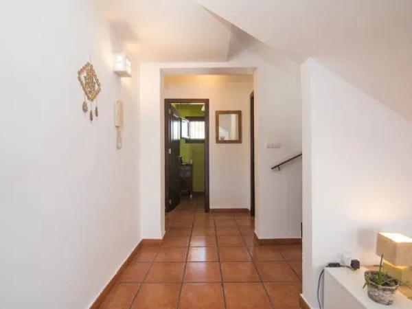 Casa independiente en calle Rafael Franco