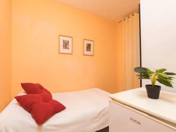 Piso en calle Villena, 24