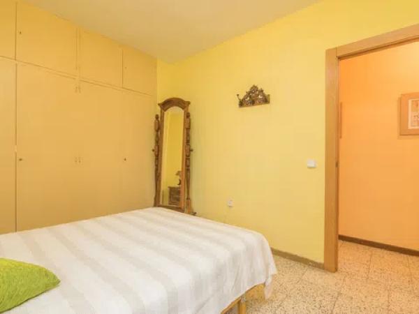 Piso en calle Villena, 24