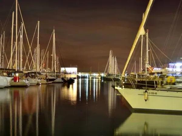 Piso en calle Almirante Antequera