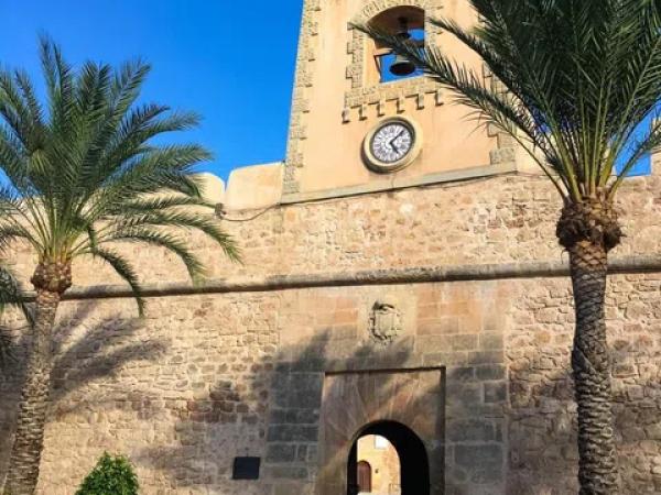 Piso en calle Almirante Antequera