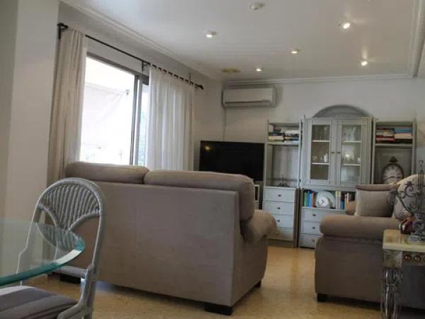 Piso en avenida Santiago Bernabéu