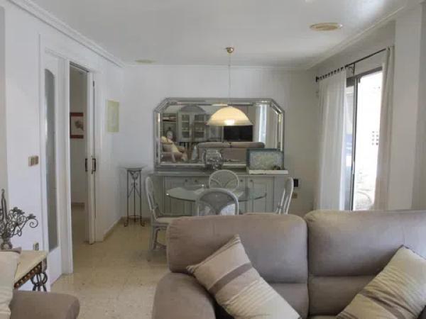 Piso en avenida Santiago Bernabéu