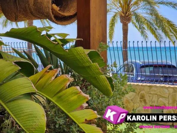 Casa independiente en avenida Santiago Bernabéu