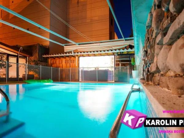 Casa independiente en avenida Santiago Bernabéu