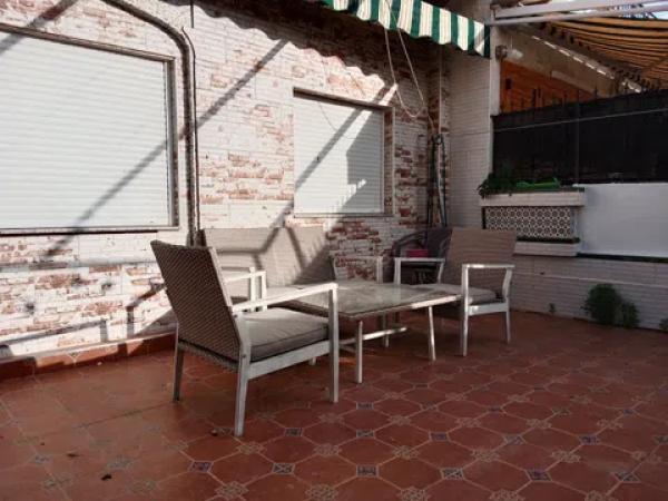 Piso en avenida de Ronda