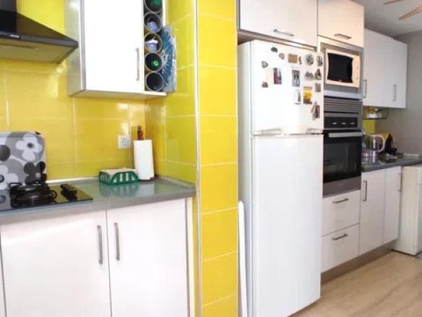 Chalet adosado en avenida de la Armada Española