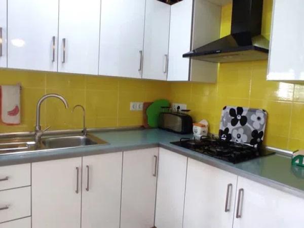 Chalet adosado en avenida de la Armada Española