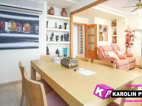 Piso en calle Francisco Martínez